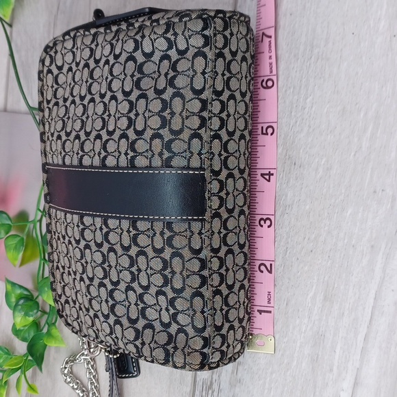 Coach Black Signature Cosmetic/wristlet Bag - Picture 6 of 13